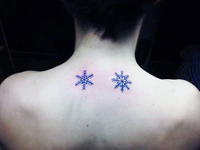 tatuaje copo de nieve 165