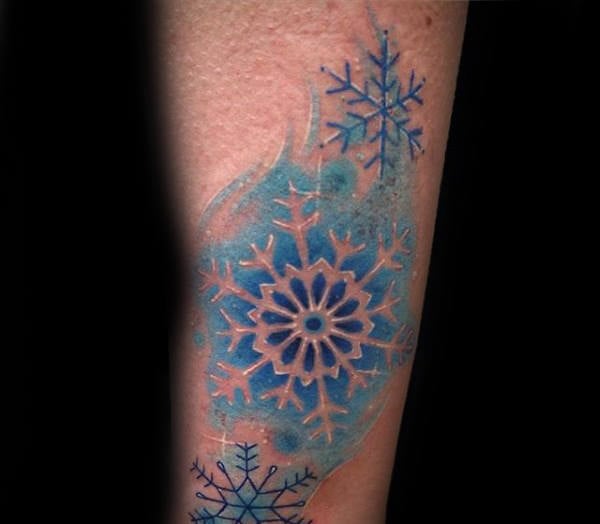 tatuaje copo de nieve 67