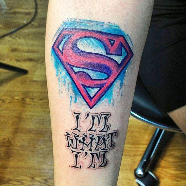 tatuaje superman 105