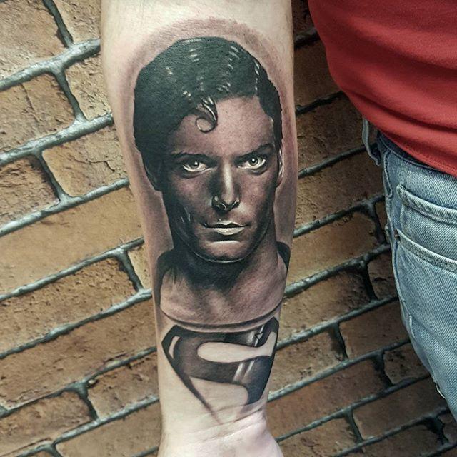 tatuaje superman 67
