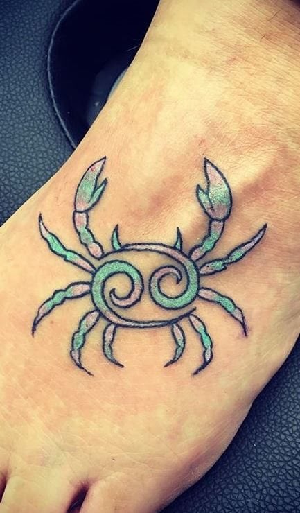 tatuaje signo cancer 119