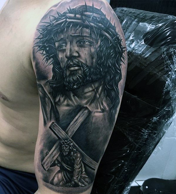 tatuaje 3d jesucristo 43