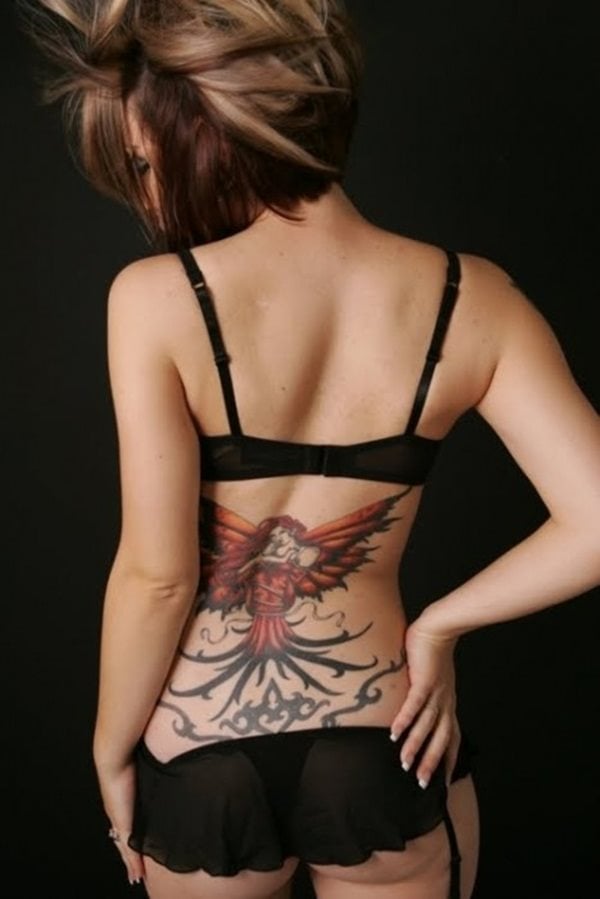 tatuaje baja espalda 27