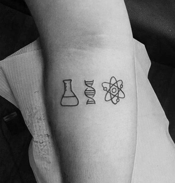 tatouage chimie 105