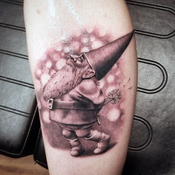 Tatouage de gnome : Significations, dessins et motifs les plus tatoués
