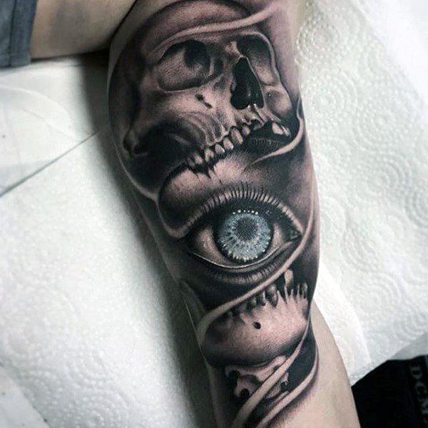 tatouage yeux 186