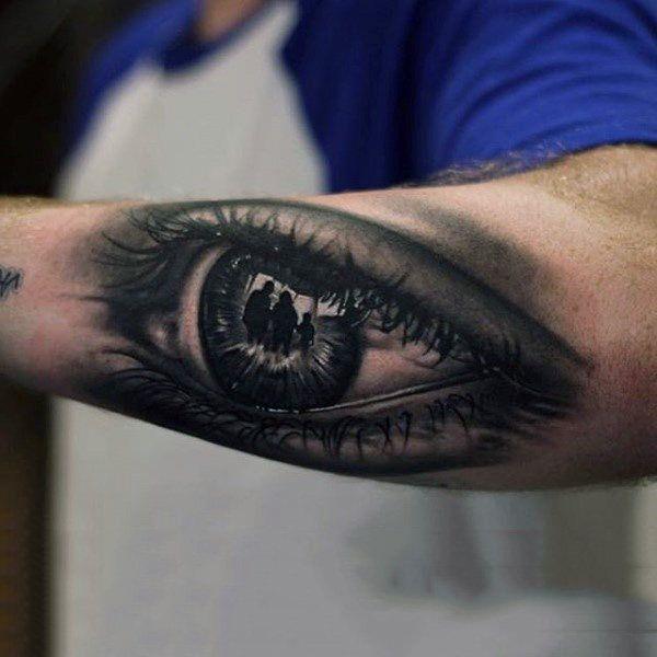 tatouage yeux 224
