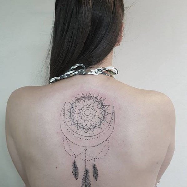 tatouage soleil 123