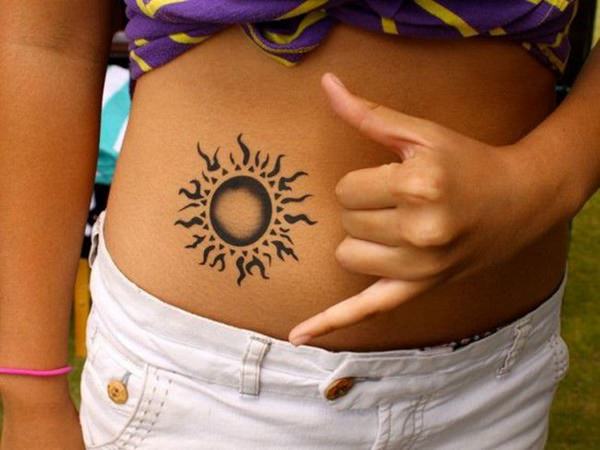 tatouage soleil 128