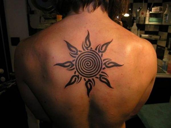 tatouage soleil 129
