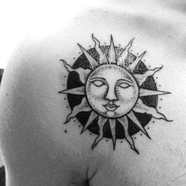 tatouage soleil 141