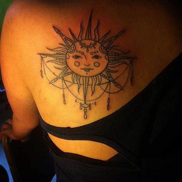 tatouage soleil 208