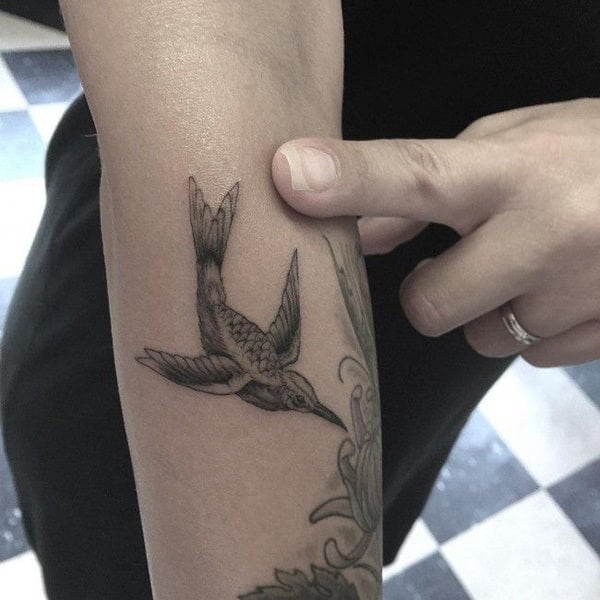 tatouage colibri 214
