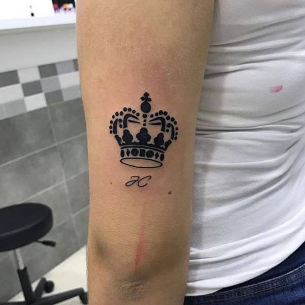 tatouage roi reine 123