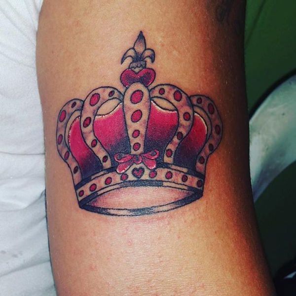 tatouage roi reine 124