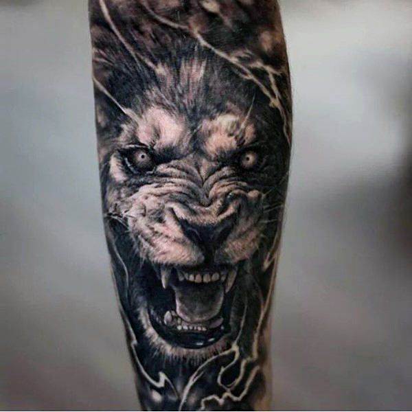 tatouage lion 138