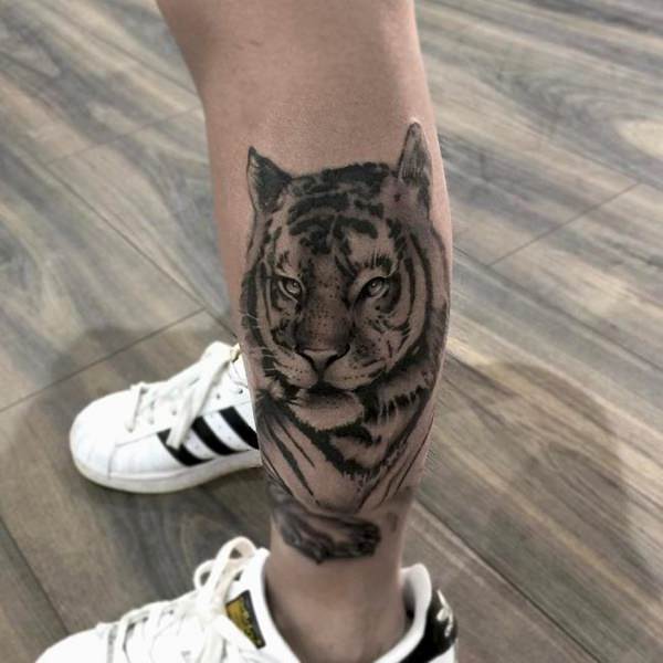 tatouage tiger 132