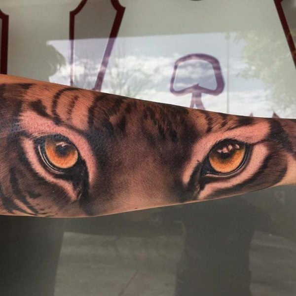 tatouage tiger 250