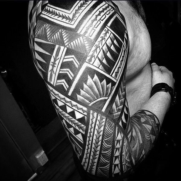tatouage tribal 210