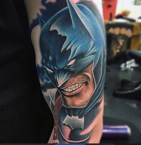 tatouage batman 107
