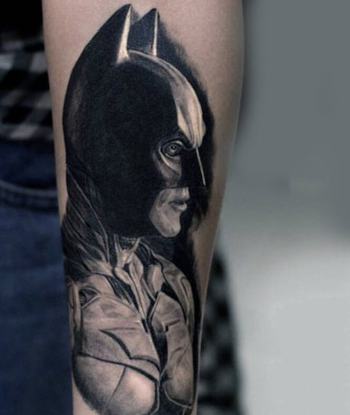 tatouage batman 211