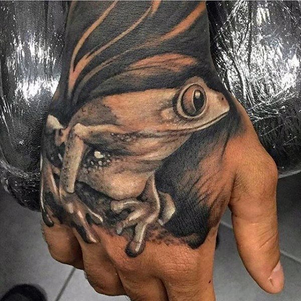 tatouage grenouille 204