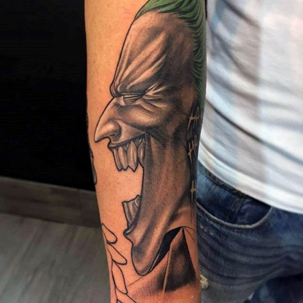 tatouage joker 93
