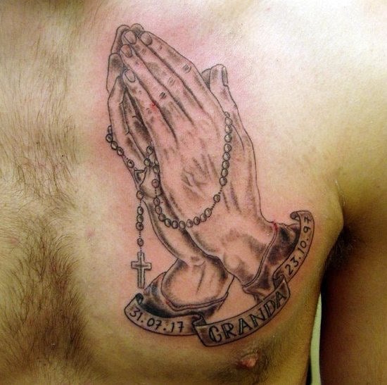 tatouage mains en priere 91