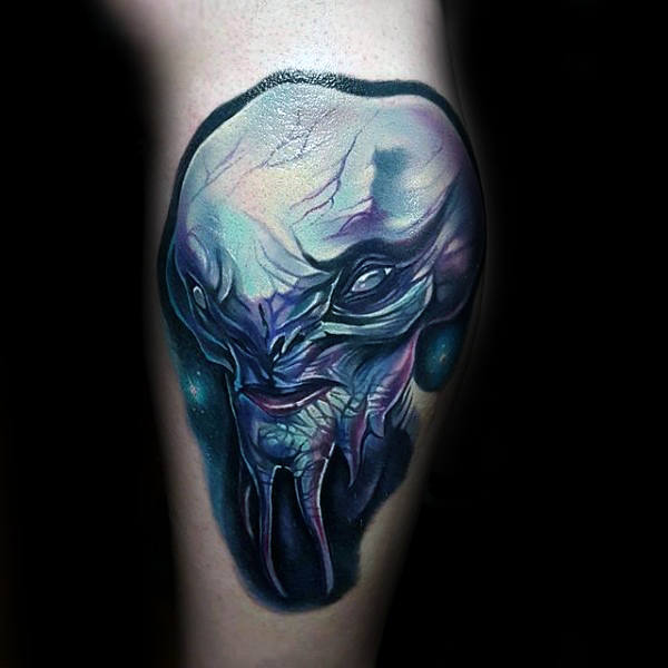 tatouage alien 111