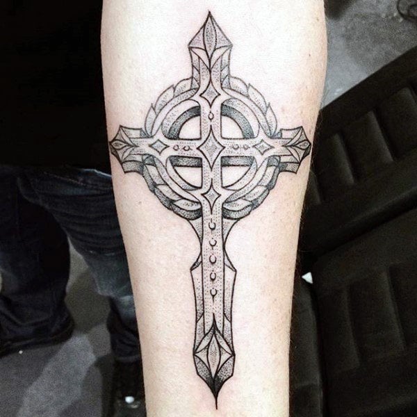 tatouage croix celtique 45