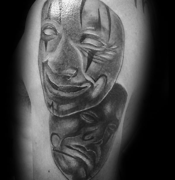 tatouage masques de theatre 68