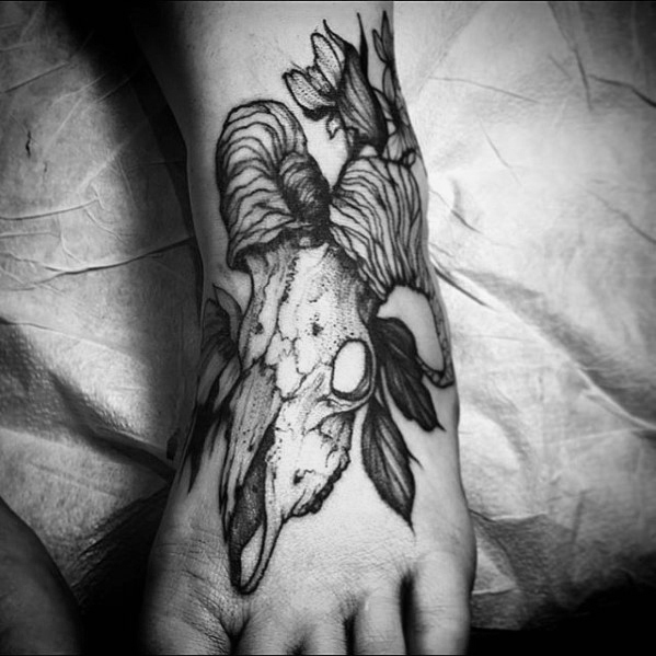 tatouage crane de chevre 100