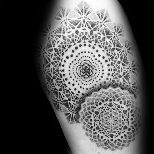 tatouage spirale fibonacci 13