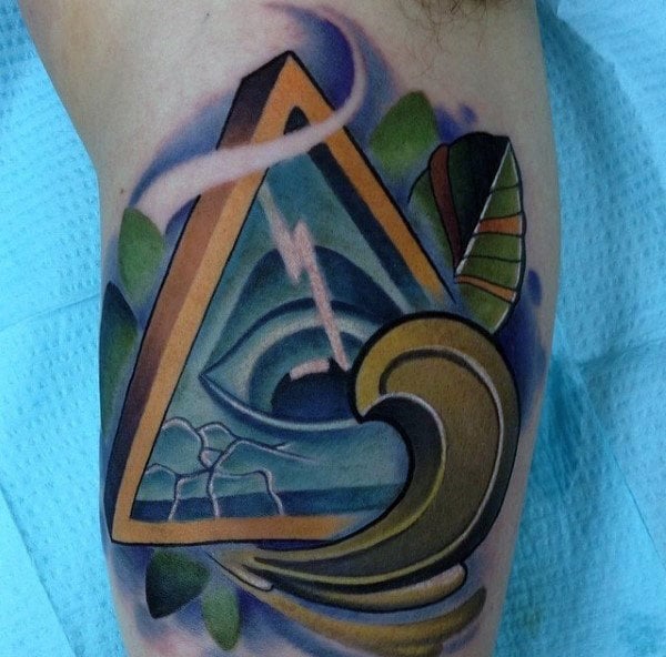 tatouage symbole illuminati 220