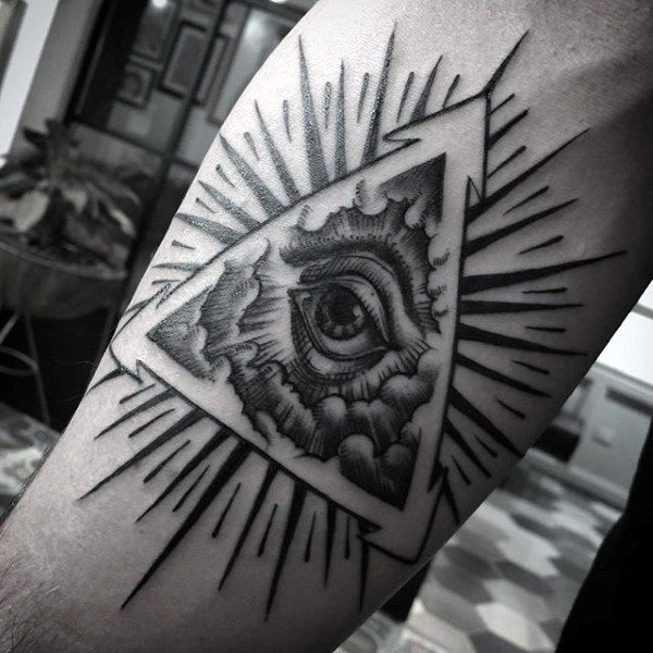 tatouage symbole illuminati 46