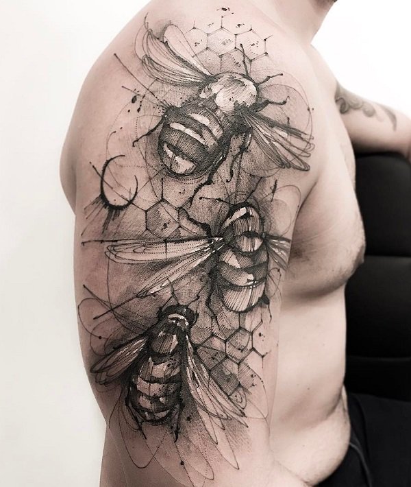 tatouage abeille 987