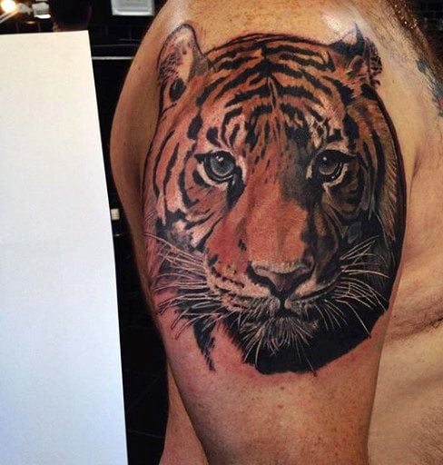 tatouage tigre 154