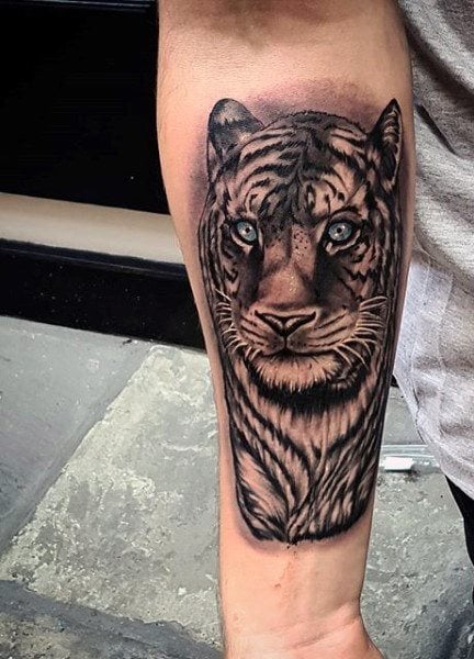 tatouage tigre 206