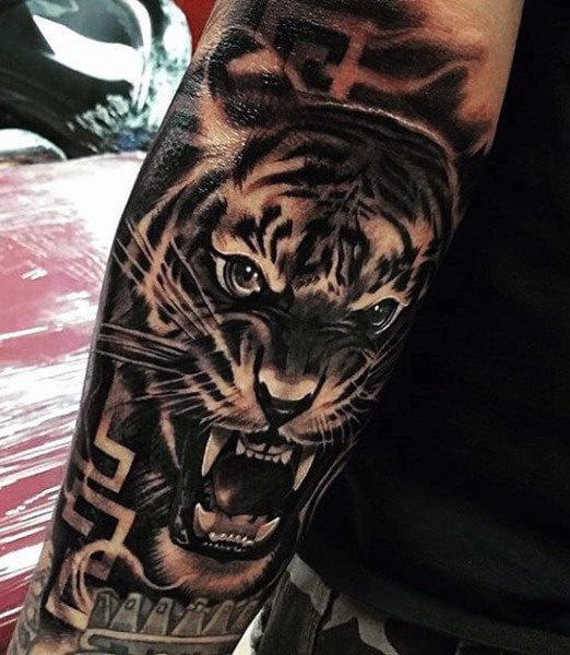 tatouage tigre 661