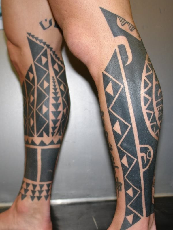tatouage jambe 213