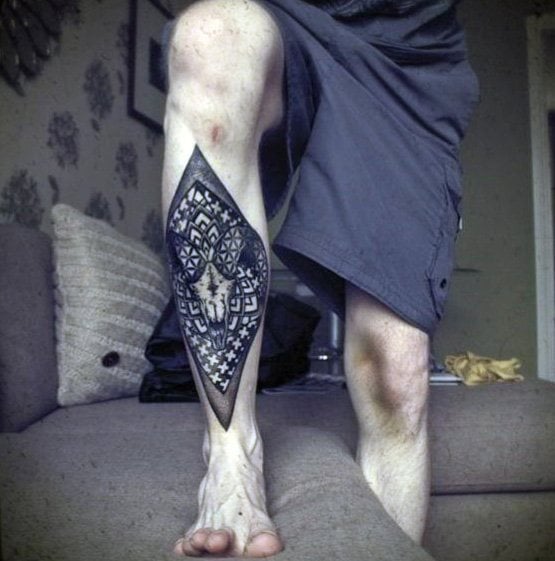 tatouage jambe 517