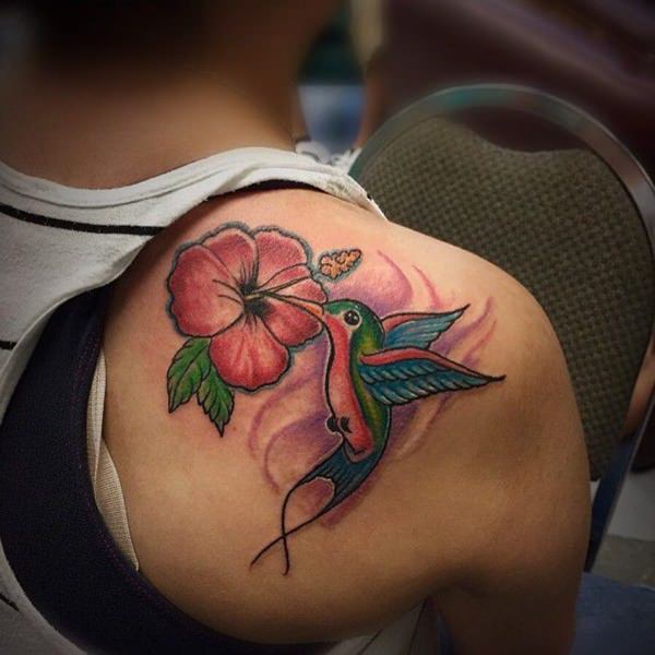 tatouage colibri 554