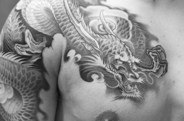 tatouage dragon 342