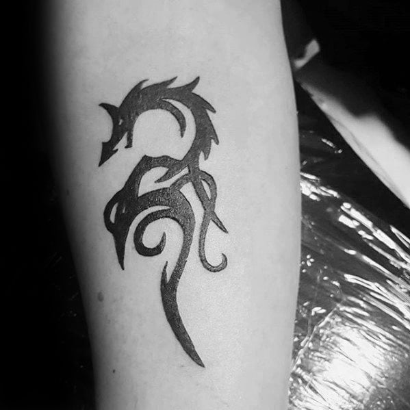 tatouage dragon 674