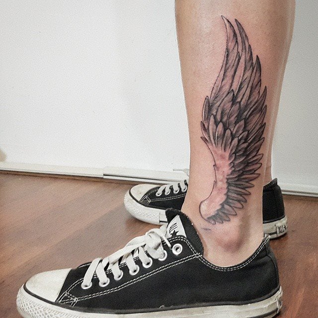 tatouage ailes 249