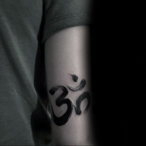 tatouage symbole om 109
