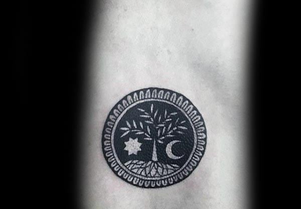 tatouage arbre vie 209
