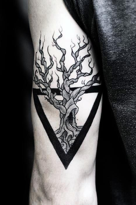 tatouage arbre vie 263