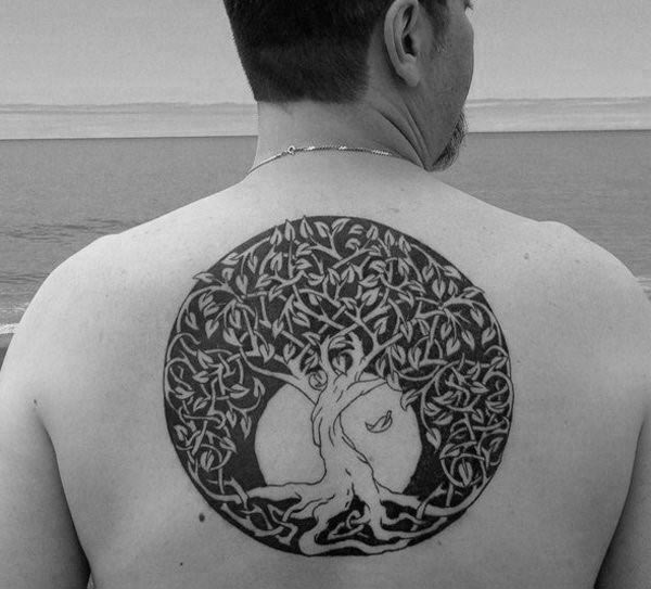 tatouage arbre vie 278