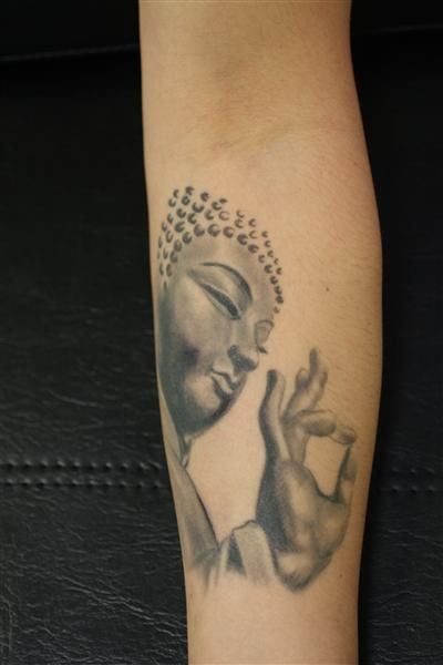 tatouage bouddha 47